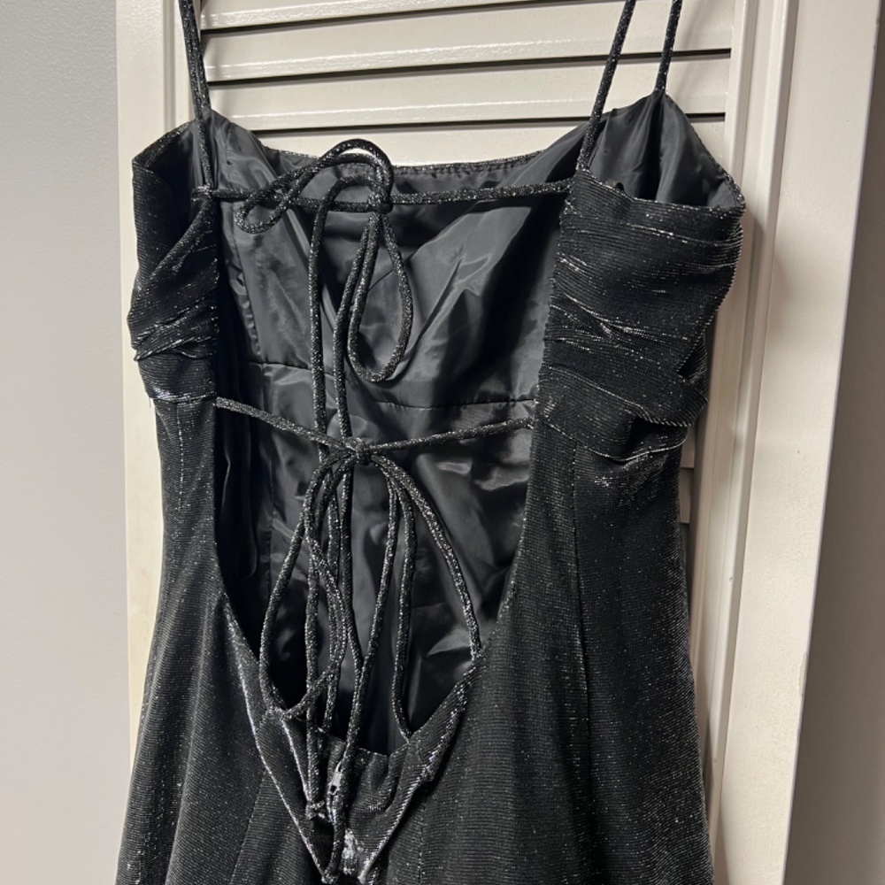 Gown - Picture 12 of 12